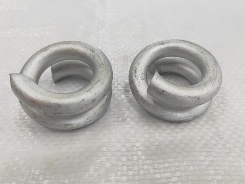 双层弹簧垫圈