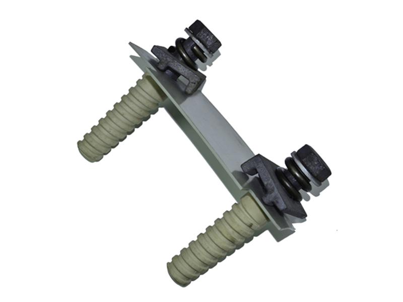 无砟过渡段辅助轨扣件